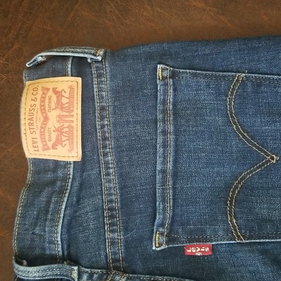 EE - Levi's 315 Shaping Bootcut 28.5L/27W - Picture 6 of 9